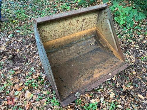 ALO 110CM WIDE FRONT BUCKET