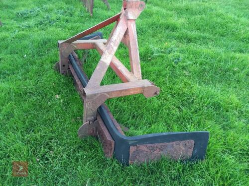 1 YARD SCRAPER