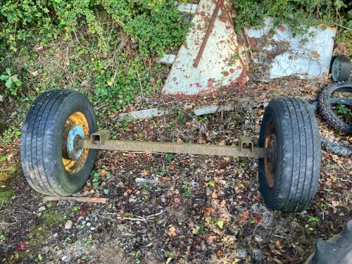 MF 4T TRAILER AXLE