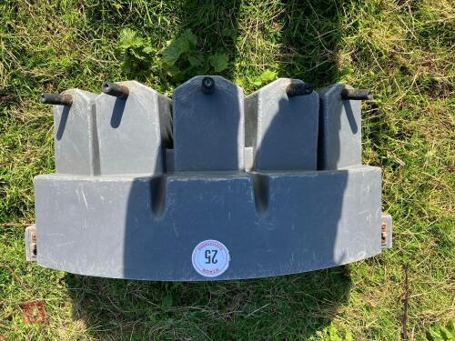 5 TEAT MILKBAR FEEDER (25)