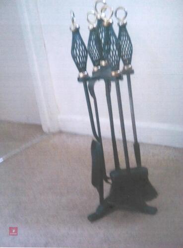 COMPANION SET