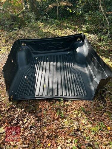 TUB LINER FROM DOUBLE CAB L200