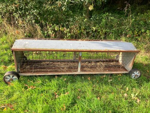 IAE 8' GALVANISED HAY RACK (2)