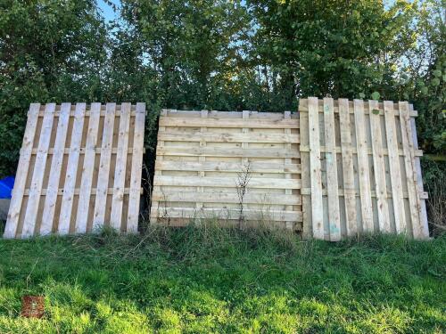 7 HIT & MISS FENCE PANELS