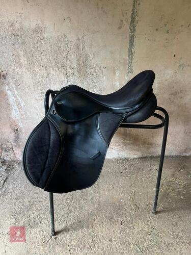 THOROGOOD BLACK SYNTHETIC WIDE GP SADDLE