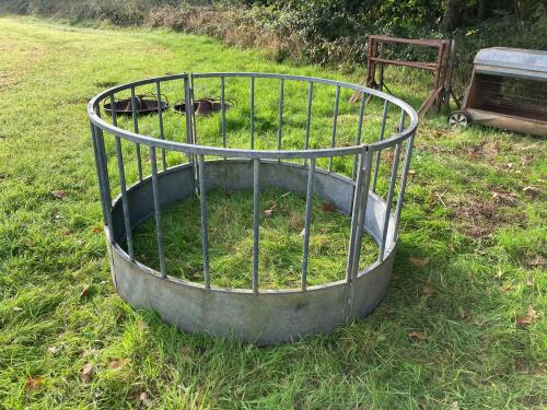IAE GALVANISED SHEEP ROUND FEEDER