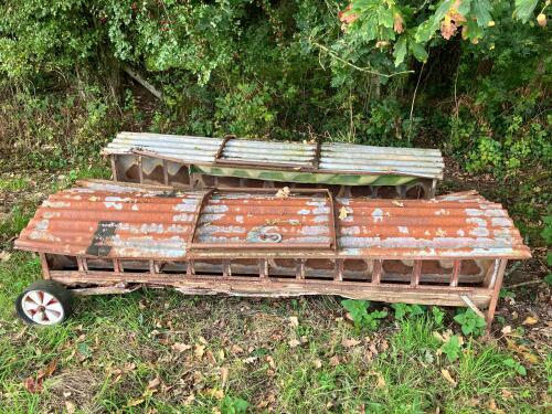2 X 8' GALVANISED CREEP FEEDERS