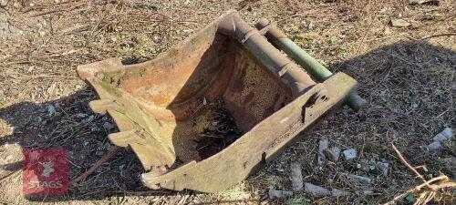 2' DIGGER BUCKET