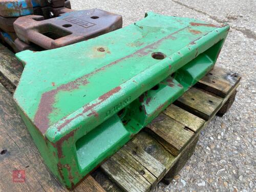 JOHN DEERE WEIGHT CARRIER
