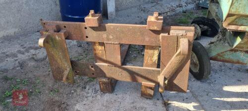 SET OF PALLET FORKS
