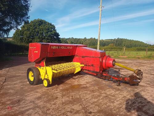 NEW HOLLAND 276 BALER