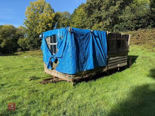 19FT X 8FT MOBILE POULTRY TRAILER UNIT