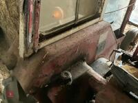 INTERNATIONAL 574 2WD TRACTOR - 19