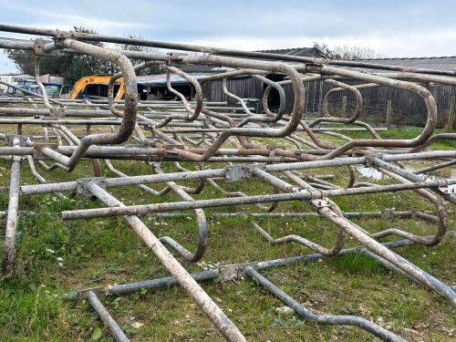 98 IAE COW COMFORT CUBICLES