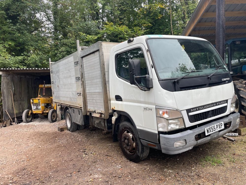 2005 MITSUBISHI CANTER 7.5TON TIPPER