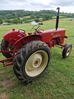 1957 MCCORMICK INTERNATIONAL 2WD TRACTOR - 10