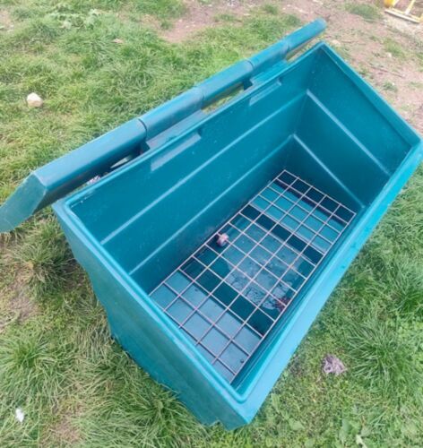 HAY STEAMER BIN WITH STEAMER UNIT
