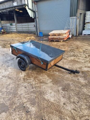 CAR TRAILER