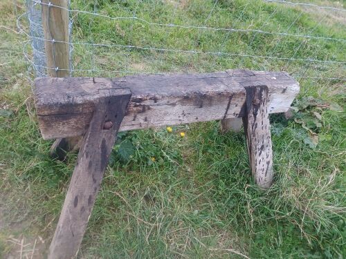 WOOD HANDMADE SAW HORSE