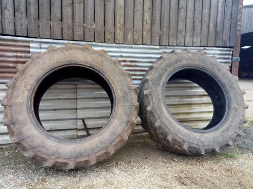 PAIR OF REAR TYRES 520/70/R38