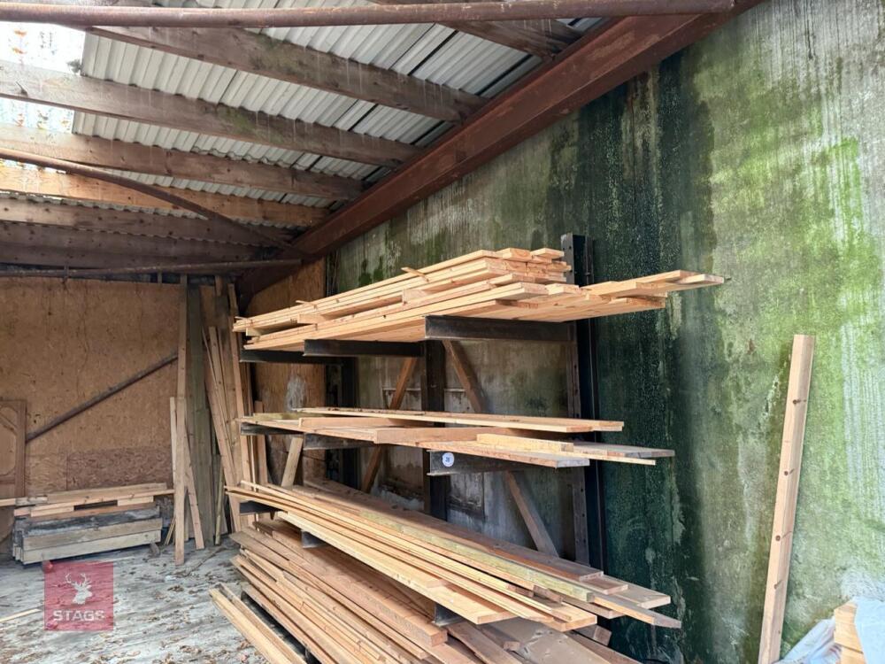 3.7M CANTILEVER RACKING