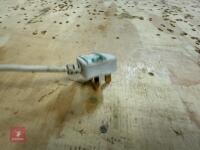 4.1M X 1.25M WOODEN WORKBENCH - 30