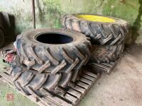 SET FRONT AND REAR TRACTOR TYRES
