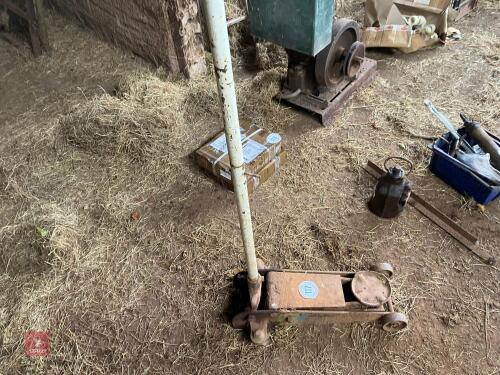 2 TON TROLLEY JACK