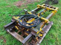 SANDERSON 3 POINT LINKAGE FORKLIFT - 14