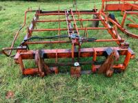BROWNS FLAT 8 BALE GRAB