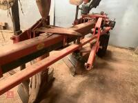 1997 VOGEL NOOT REVERSIBLE PLOUGH - 6