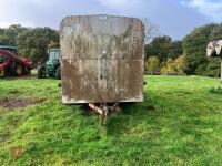 IFOR WILLIAMS TWIN AXLE LIVESTOCK TRAILER - 2