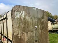 IFOR WILLIAMS TWIN AXLE LIVESTOCK TRAILER - 15