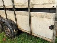 IFOR WILLIAMS TWIN AXLE LIVESTOCK TRAILER - 43