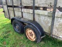 IFOR WILLIAMS TWIN AXLE LIVESTOCK TRAILER - 53