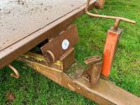 14' 6'' SINGLE AXLE BALE TRAILER - 15