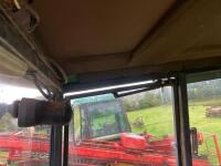 1992 JOHN DEERE 1950 4WD TRACTOR - 35