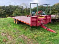 2002 MARSHALL TWIN AXLE BALE TRAILER