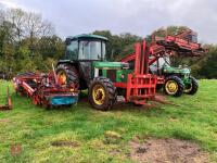 JOHN DEERE 2140 4WD TRACTOR