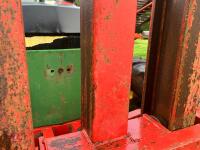 JOHN DEERE 2140 4WD TRACTOR - 17