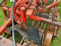 JOHN DEERE 2140 4WD TRACTOR - 20