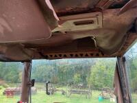 JOHN DEERE 2140 4WD TRACTOR - 74