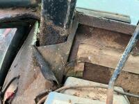 JOHN DEERE 2140 4WD TRACTOR - 92