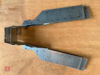 47MM LIGHT DUTY JOIST HANGER - 2