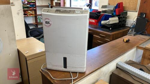 MITSUBISHI MJ-E16V DEHUMIDIFIER