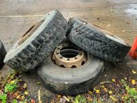 3 X 295/80 R22.5 LORRY TYRES - 4