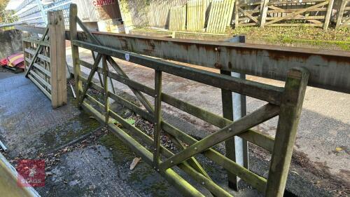 1 X 10' 8'' HARDWOOD GUNSTOCK GATE