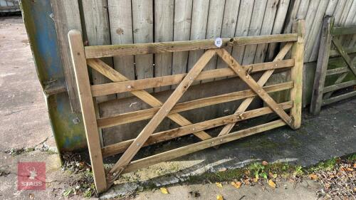 1 X 7' 6'' WOODEN GATE