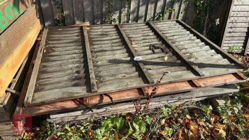 VARIOUS 6' FENCE PANELS