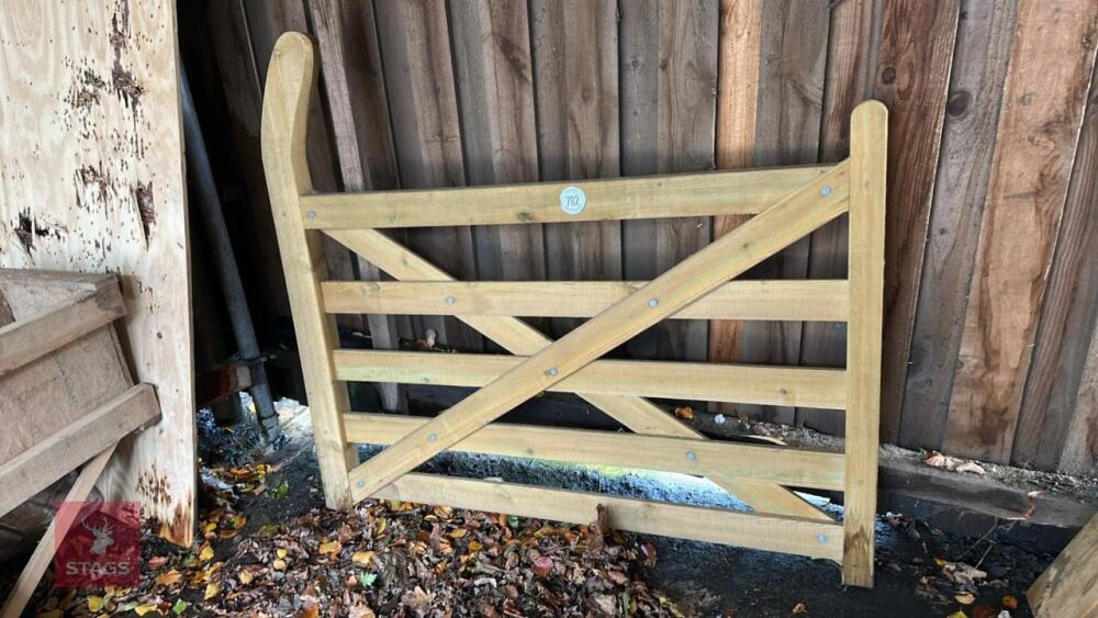 TANALISED 5' 8'' GUN STOCK GATE